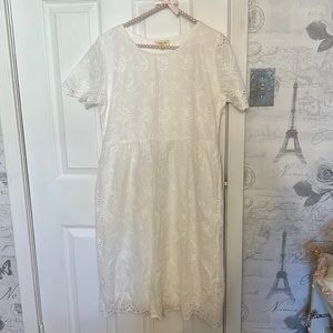 White midi eye let dress fully lined side zipper